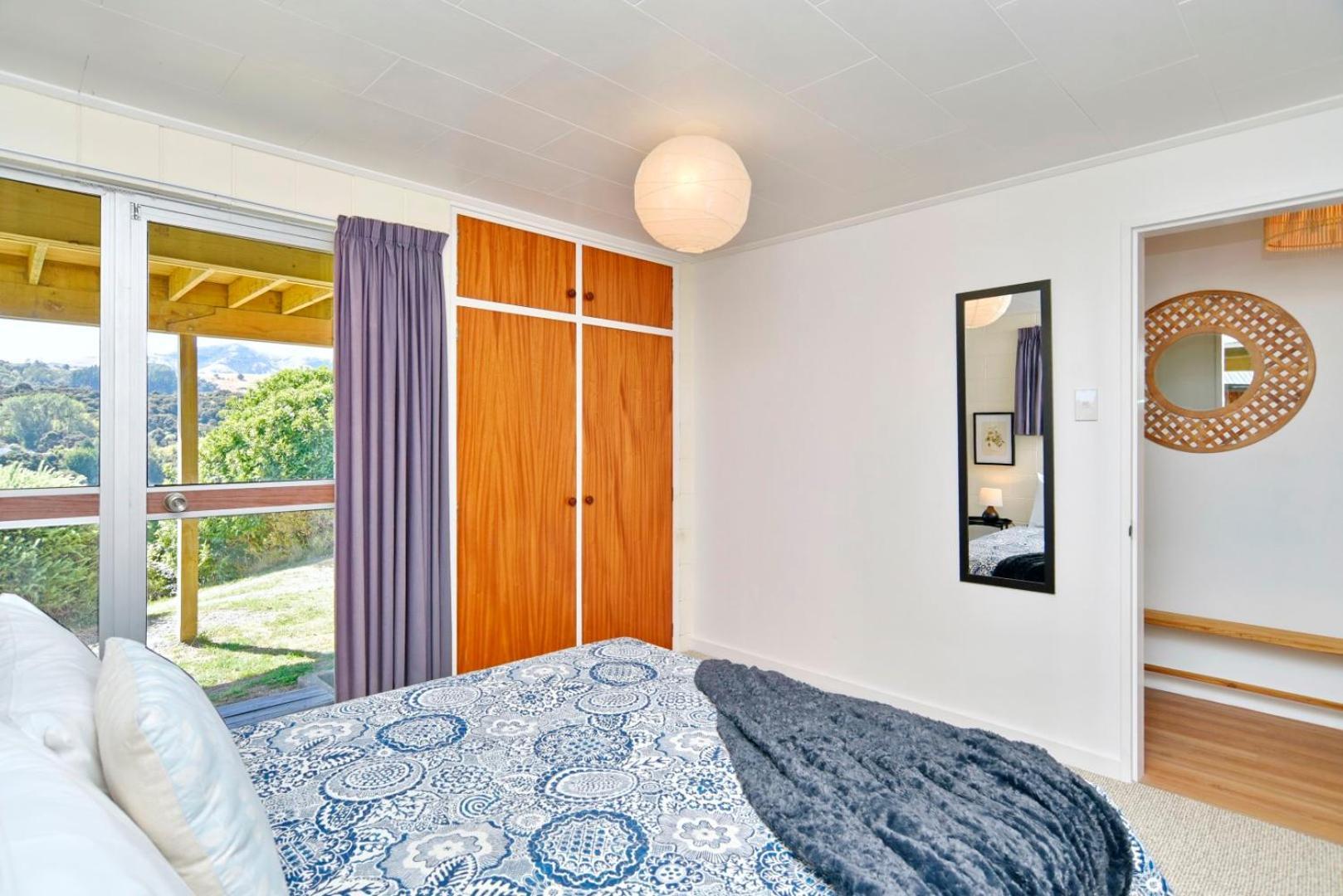 Akaroa Harbour View - Christchurch Holiday Homes Экстерьер фото