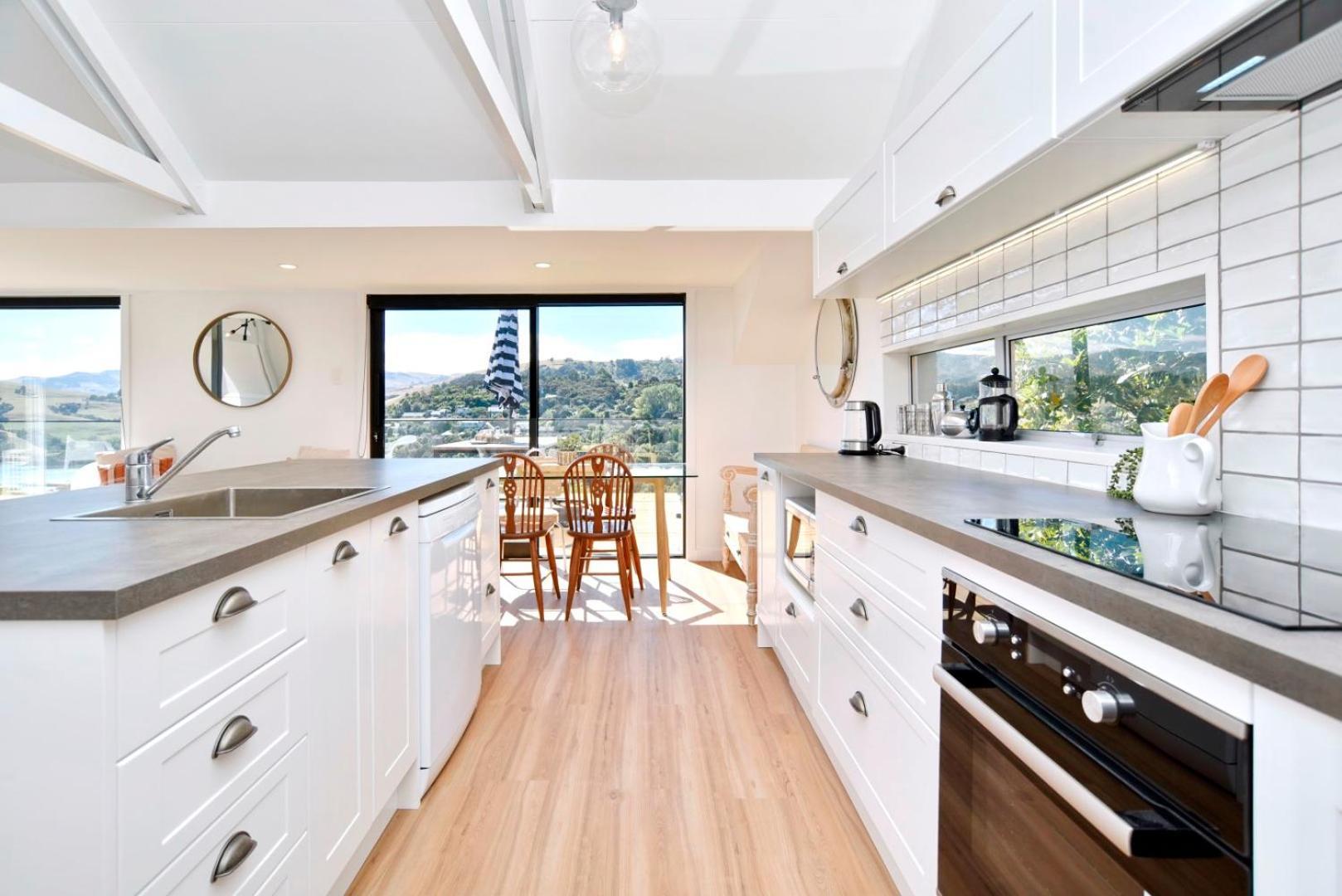 Akaroa Harbour View - Christchurch Holiday Homes Экстерьер фото
