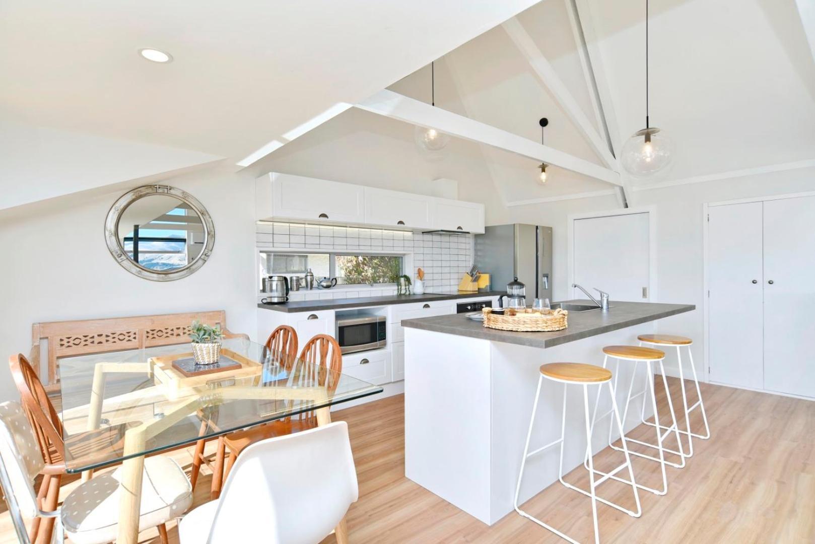 Akaroa Harbour View - Christchurch Holiday Homes Экстерьер фото